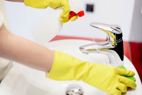 Deep kitchen cleaning included in a move-out clean service