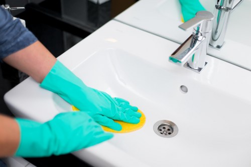 Freshly cleaned bathroom in a Crystal Palace property